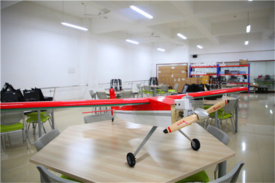 强强联合 绵阳飞行学院携手纵横无人机搭建国内最大无人机产学研平台